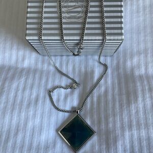 Chic Silver Blue Diamond Shape Pendant Necklace